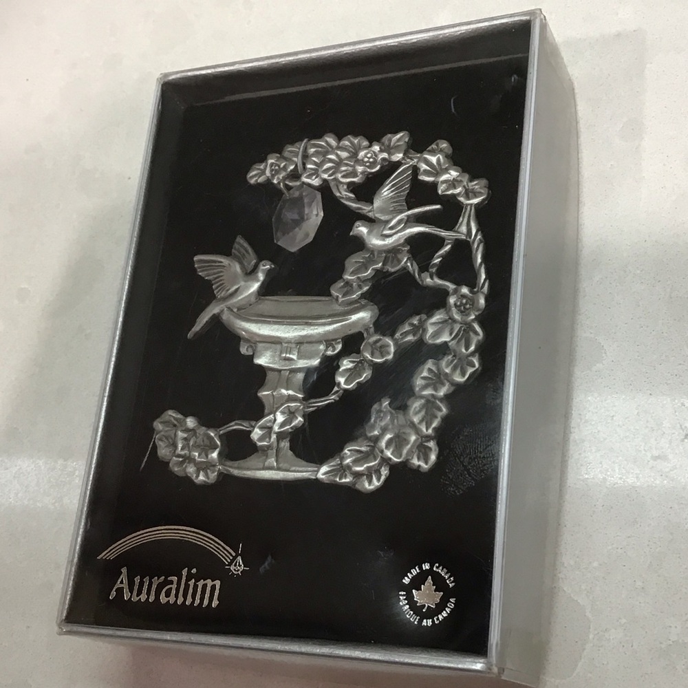 Auralim  Silver Doves birdbath and Vine Sculpture